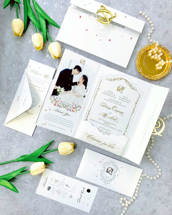 Luxury Gold Foil Acrylic Trifold White Wedding Invitation P250516
