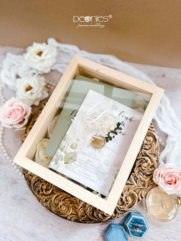 P240176 White Boxed Acrylic Invitation