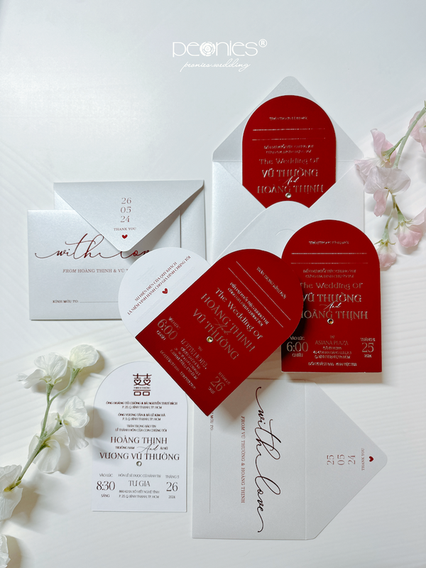 Red Elegant & Happines With Heart And Red Foil Wedding Invitations P240710