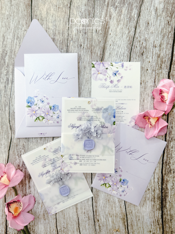 P240605 Dried Flowers With Wax Seal And Purple Wedding Invites